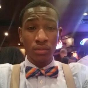 Meet your Posher, Broderick